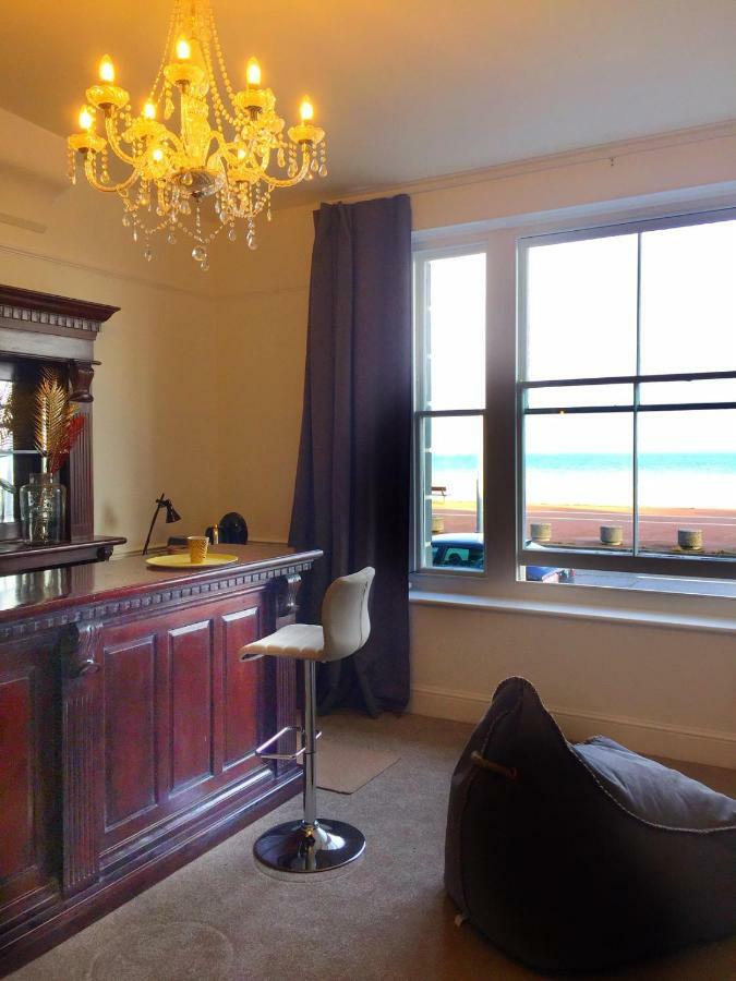 Stunning Beach View Holiday Suite Hastings Exterior photo